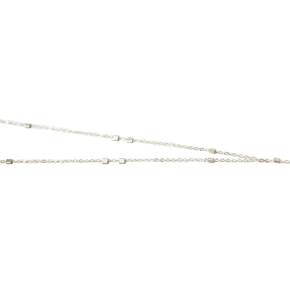 Close up of the sterling silver y necklace. Find the handmade jewelry at www.chainsbylauren.us. Chains by Lauren