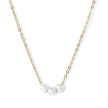 Elevate your jewelry game with our stunning 14K Gold Filled 3 Pearl Necklace. 