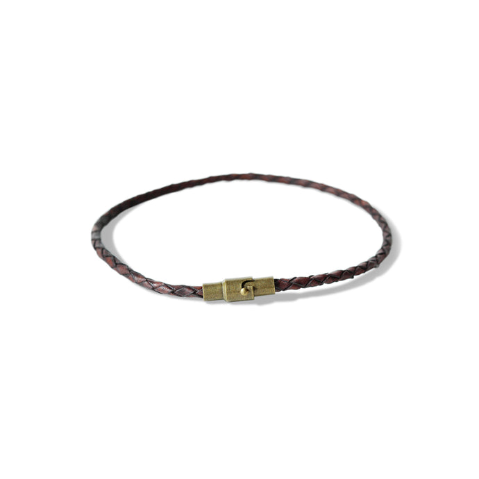Crafted with meticulous attention to detail, this bracelet exudes a rugged yet refined charm that complements any style. The rich, dark brown leather is both durable and stylish, ensuring that it not only looks great but stands up to the test of time.