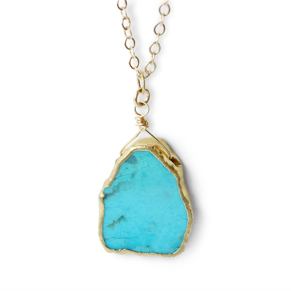 Introducing our 14K Gold Filled Turquoise Necklace, a piece that resonates with the captivating beauty and mystical properties of the turquoise stone.