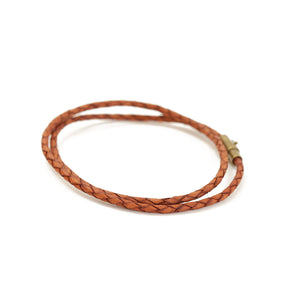 Women's caramel brown wrap bracelet.  Easy to put on yourself since the closure is magnetic.  Available in XS for tiny wrists and XL for men.  Also available in a range of colors.  Handmade.  Chains by Lauren