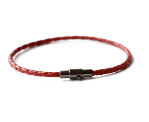 This men's bright red thin braided bracelet has a gunmetal magnetic closure.  The magnetic closure secures with a simple snap and twist.