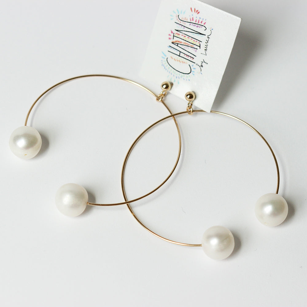 White Fresh Water Pearl Hoop Earrings | Anse des Flamands